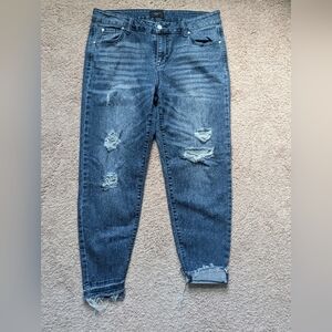 Celebrity Pink Jeans Mid Rise Ankle Size 15/ 32